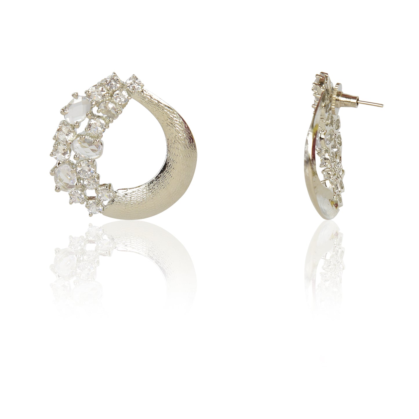 Zirconia silver plated stud earrings