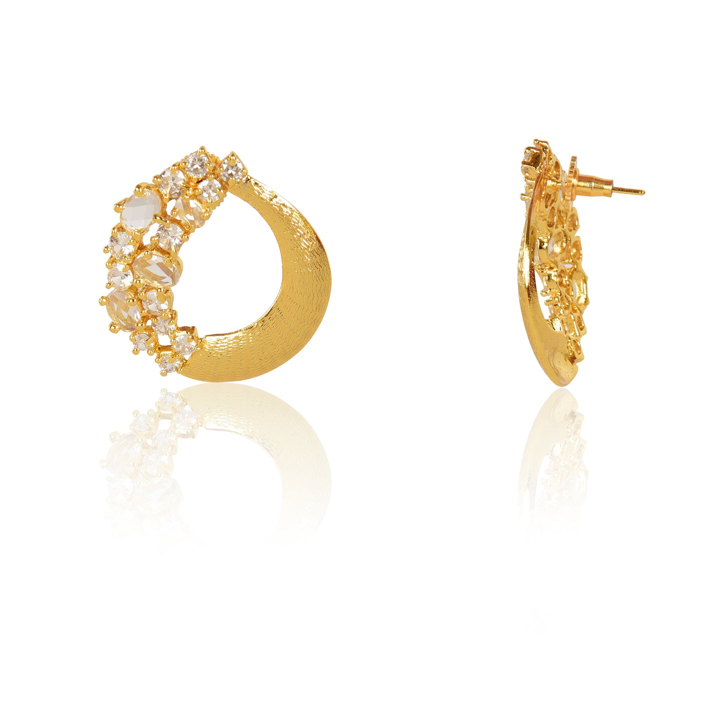 Zirconia gold plated stud earrings