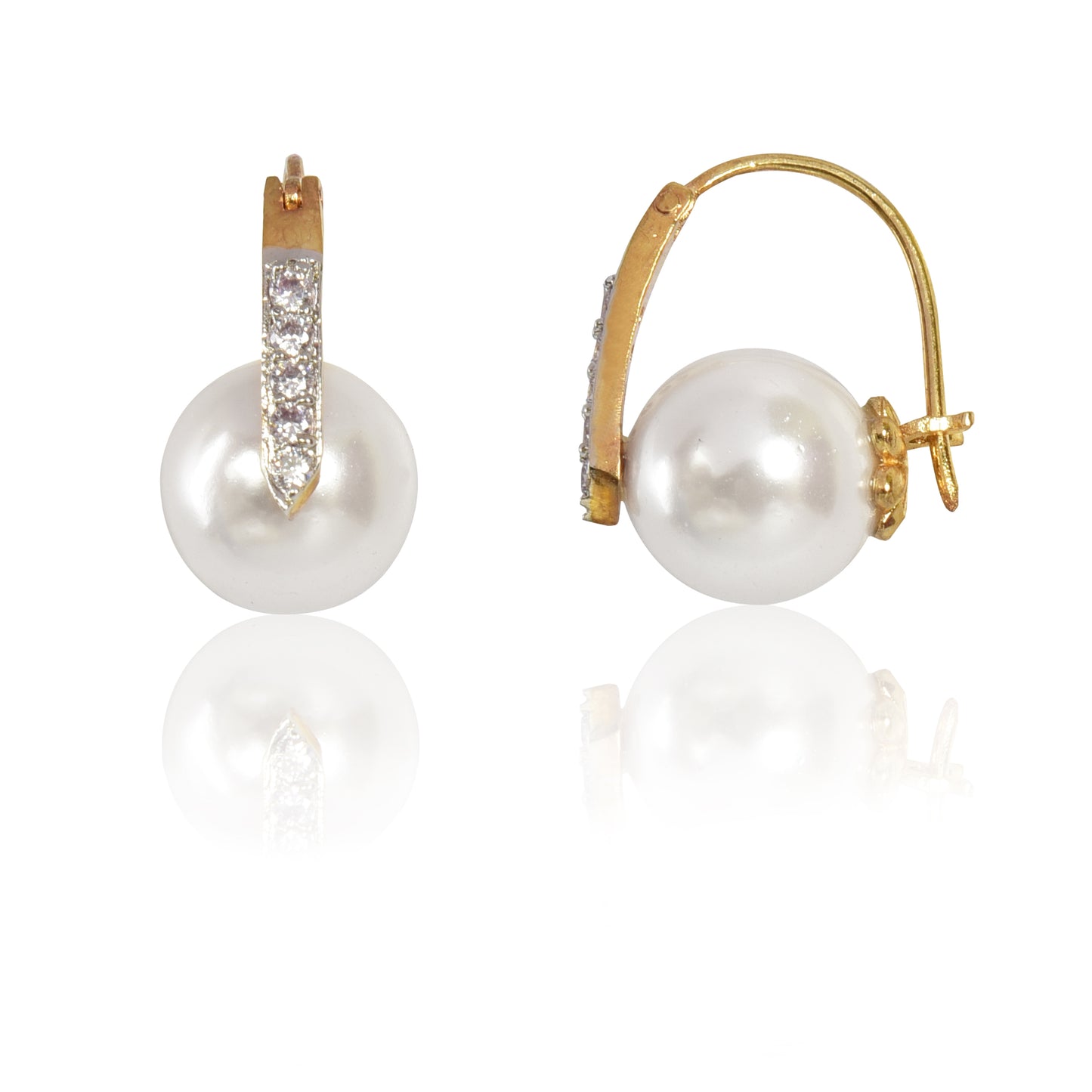 Pearl everyday wear earrings