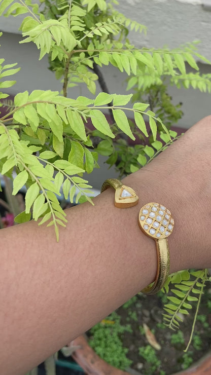 Kundan bracelet